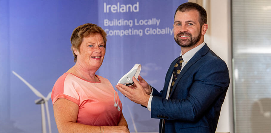 Neurovalens - Pictured (L-R) are Dr Vicky Kell, Director of Innovation, Research and Development, Invest NI with Dr Jason McKeown, Co-founder and CEO, Neurovalens