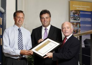 17487-invest-ni-congratulates-ni-co-on-its-investors-in-people-gold-award-web.jpg