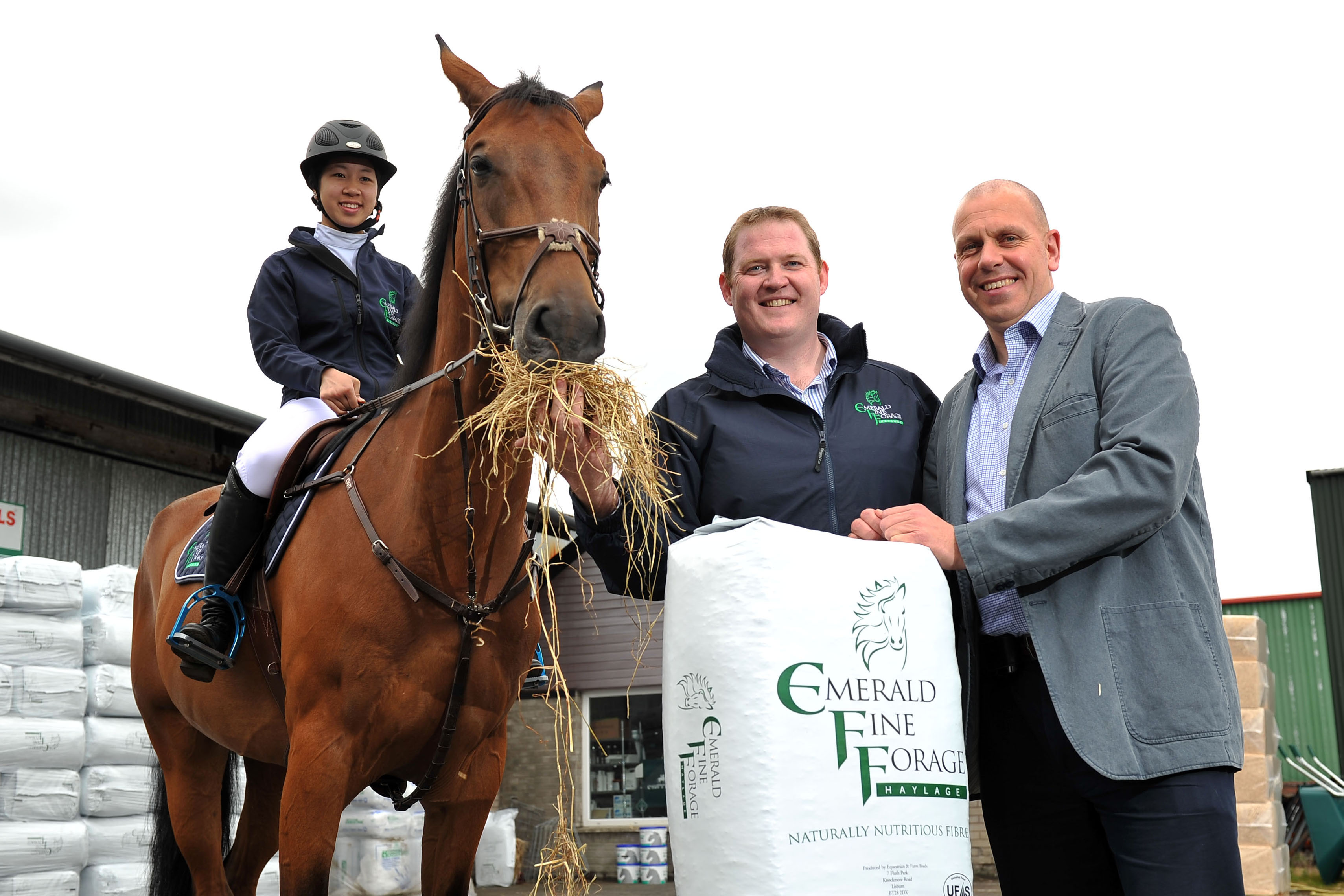 equestrian-and-farm-feeds-13-06-2014.jpg